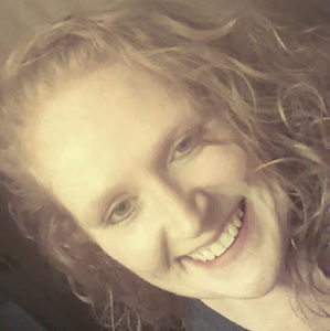 Meet your Posher, Becky